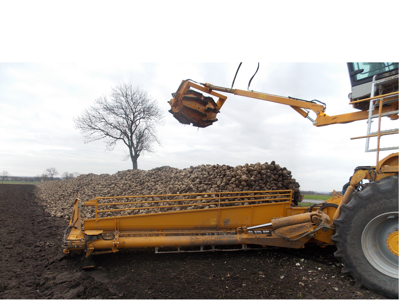 Dočisťovací stroj